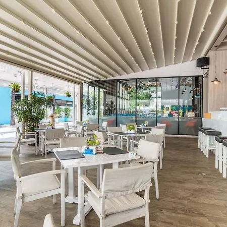 Doubletree By Hilton Phuket Banthai Resort 