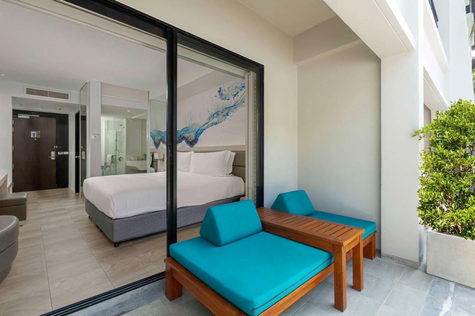 Курортный комплекс Doubletree By Hilton Phuket Banthai