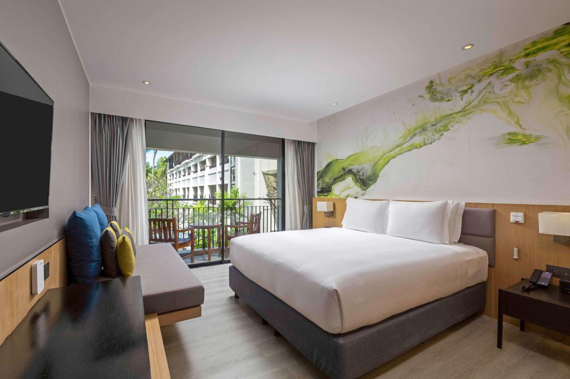 Курортный комплекс Doubletree By Hilton Phuket Banthai Patong