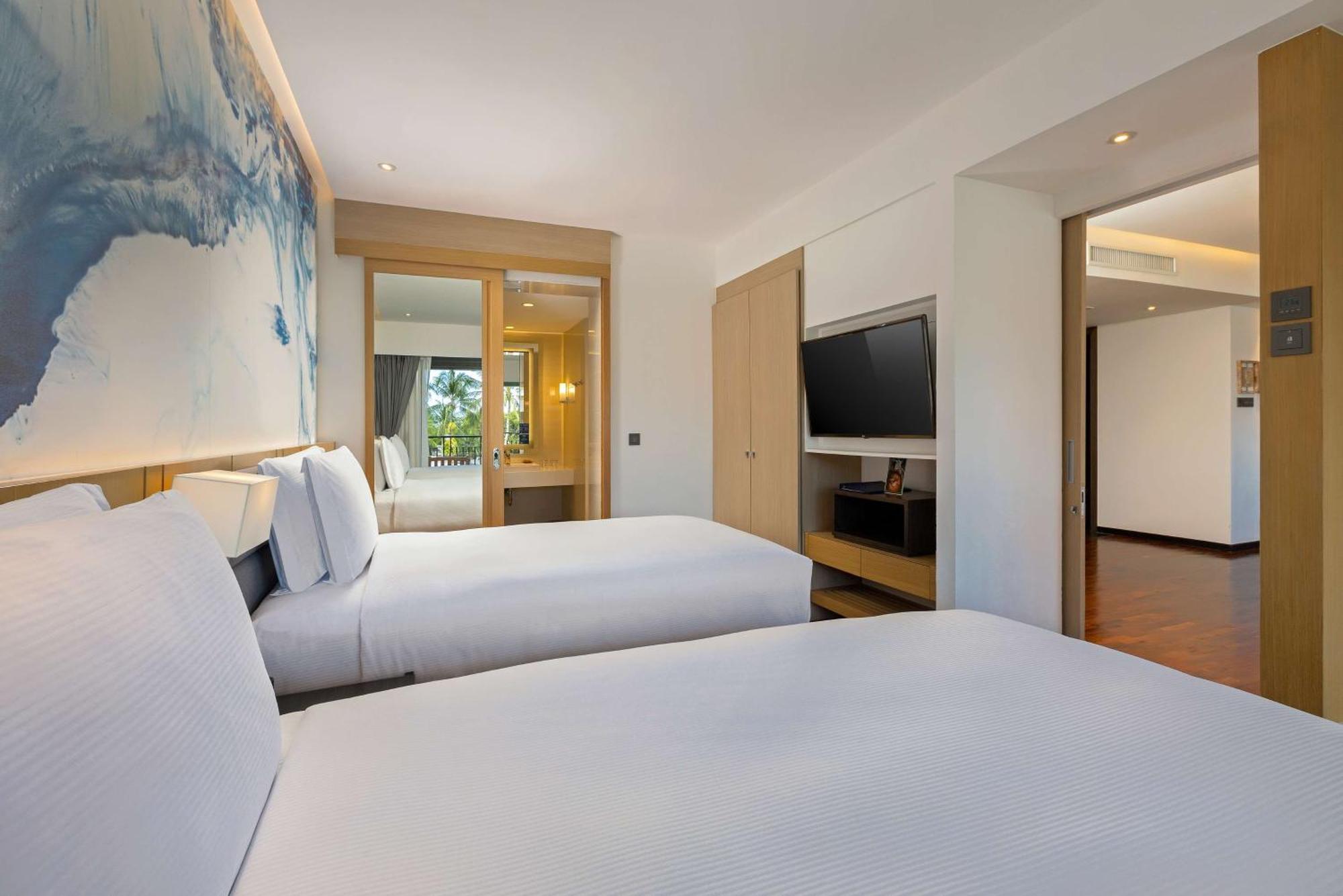 Курортный комплекс Doubletree By Hilton Phuket Banthai Patong
